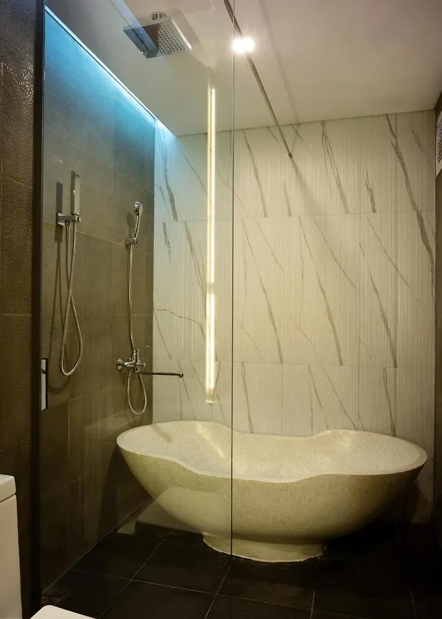 Livie Da Nang An Thuong Aparthotel 0*,